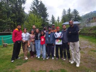 Orange sky home stay gadaGushaini near jibhi - 6