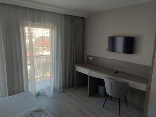 Pensiunea Normandia - 5