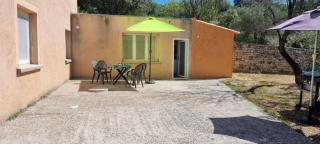 LES CONILS - Gites et Chambres d'hotes - Saint-Pierre-de-Vassols - 4