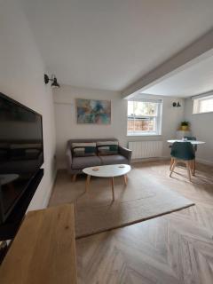 The Undercroft - central Leamington - Leamington Spa - 9