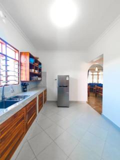 Villa in Msambweni with private pool and Cook - 4