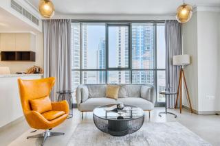 Majestic Stay at Dubai Creek Residences - 7