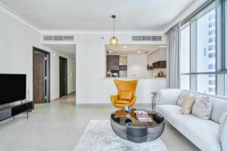 Majestic Stay at Dubai Creek Residences - 4