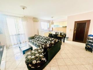 Lovely 3-bedroom rental unit in Durrës - Durazzo - 0