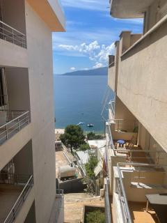 Classic sea view apartment - Sarandë - 0