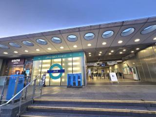Rayan Heights Cosy 1 bedroom flat sleeps 2 perfect for contractors tourists families - Free parking - Londra - 7