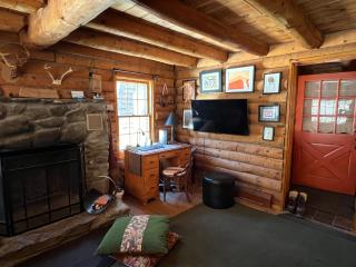 Cabin in the Woods - Sandgate - 4