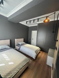 Heart of the City in Bay Tash Residence - 2