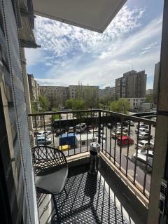 Heart of the City in Bay Tash Residence - 3