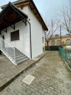Casa nuova e spaziosa in centro - Medicina - 5