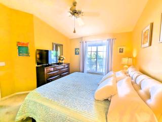 Spacious Golf Club Condo, Membership Available! - Naples - 7