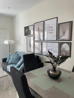 Новая 3-комнатная квартира на 2й линии от моря. - Nice - 8