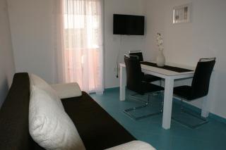 APARTMANI VILLA ROSINA 2 - 6