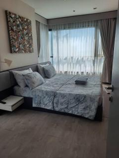 2 Bed Room, Large Living Room @ Central Pattaya - Pattaya - 1