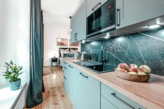 The Malmöer, modern 1 BR on 40m2, own backyard garden-terrace, quite & relaxed, however central in Prenzlauer Berg - 6