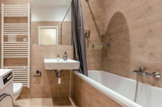 The Malmöer, 1 Bed room with lovely terrace up to 2 - Berlino - 3