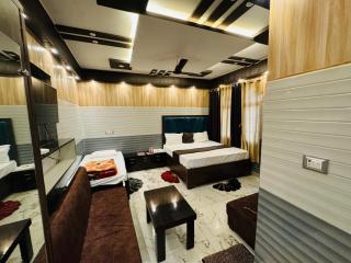 Hotel Samiksha Inn - 3