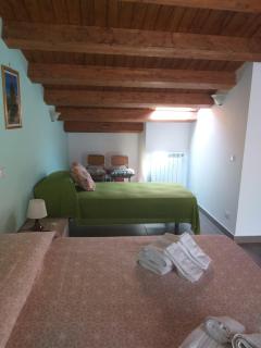 Caruso Holiday House - 9