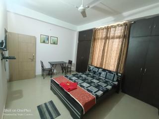 The Purple Homestay - Guwahati - 0
