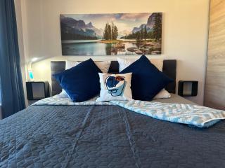 Kolevi Family Seaside Haven! - 0