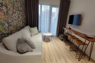 Unique 1BR with balcony Moedani - 0