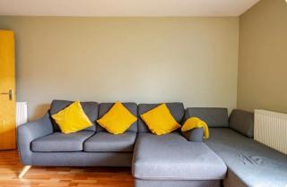 Modern Spacious Retreat with Free Parking and Private Balcony - Edimburgo - 2