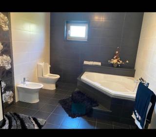 Moradia de Sonho com Piscina - 3