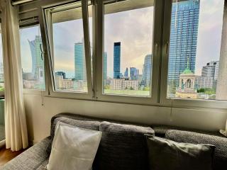 PALACE 2 WiFi 600 Mbs 55’TV Netflix HBO 2xMetro AppleTV - 5