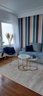 Helle Ferienwohnung mit Garten und Terrasse, direkt am Waldrand gelegen - 6