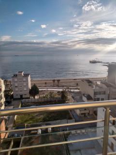 Seaview apartment in Durres beach, Albania -Elavator, Air-condition, Internet provided - Durrës - 8