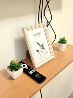 The Median (Rishanna Cozy Studio) - 1