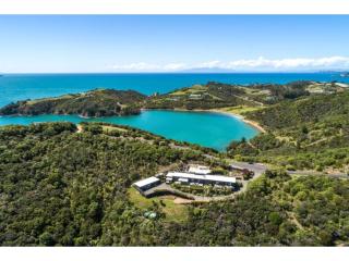 Delamore Cove - Karaka - Stay Waiheke - Matiatia Bay - 4