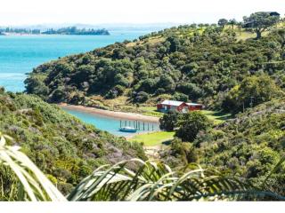 Delamore Cove - Karaka - Stay Waiheke - Matiatia Bay - 5