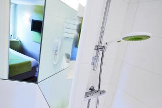 Kyriad Lyon Est - Saint Bonnet De Mure - 1