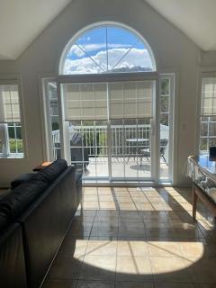 Chalet Saint-Sauveur with heated pool during Summer and Ski in Ski out! - Saint-Sauveur-des-Monts - 6