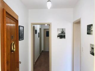 Excelente y amplio Chalet Capacidad 2 a 6 personas, La mejor ubicación de la Falda, Barrio Residencial Villa Edén, A tan solo 3 cuadras del hotel Edén y a pasos del centro de dicha localidad - La Falda - 4