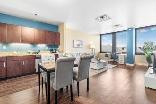 Luxury High Rise 1BD River Views Downtown Pittsburgh - Pittsburgh - 6
