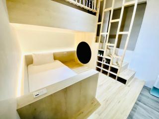 Beachcastle & Sea View Villa - Magong - 5