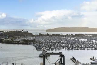 Wynyard Quarter Apartments by Urban Rest - 7
