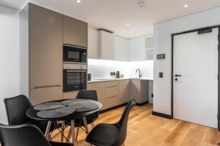 Marvol 101 - Spacious 1 Bedroom Near Beach & Cafes-Secure Parking-WIFI-Generator - 6