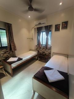 Hotel Rupali - Bombay - 2