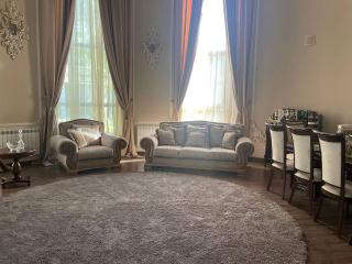 Luxury homestay with a pool at Turon - Tashkent - 8