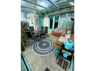 Noordzee omheind met hond - Dirkshorn - 1