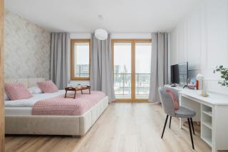 Pink & Blue Cozy Studio in Kraków by Noclegi Renters - Cracovia - 3