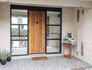 Nelson's Oasis By The Beach - 7