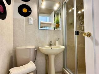 Cozy Boho Style Apartment With seasonal pool and sunny terrace BY NAMASTE ELITE - Torremolinos - 5