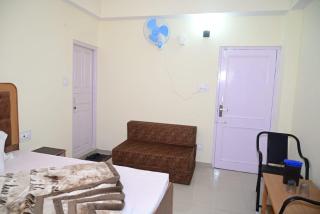 Krishna B&B Near Mall Road Shimla - 1