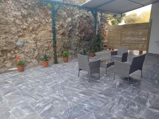 Sun and Salt Villas - Poros - 2