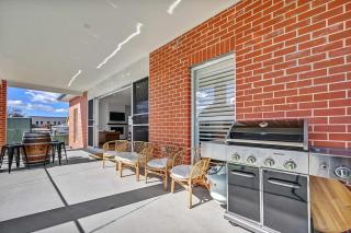 The Arches - Art Deco Inspired, Chic Interiors - Bathurst - 7