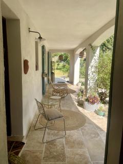 Beau studio dans mas provençal - Avignon - 1